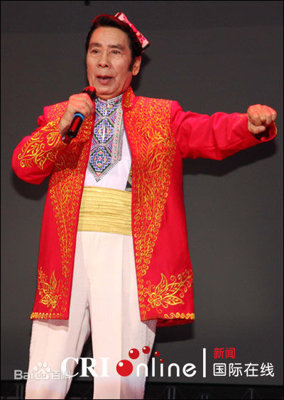 克里木著名尔歌手图片图册