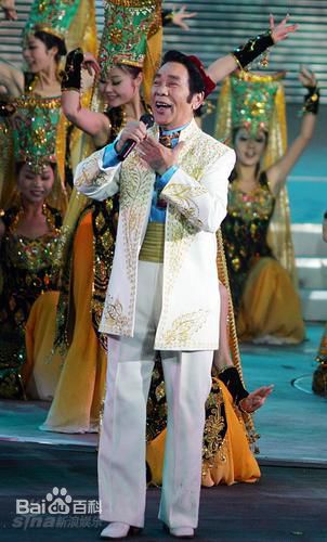 克里木著名尔歌手图片图册