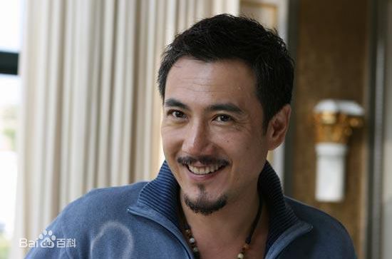 最全李雨泽素颜照