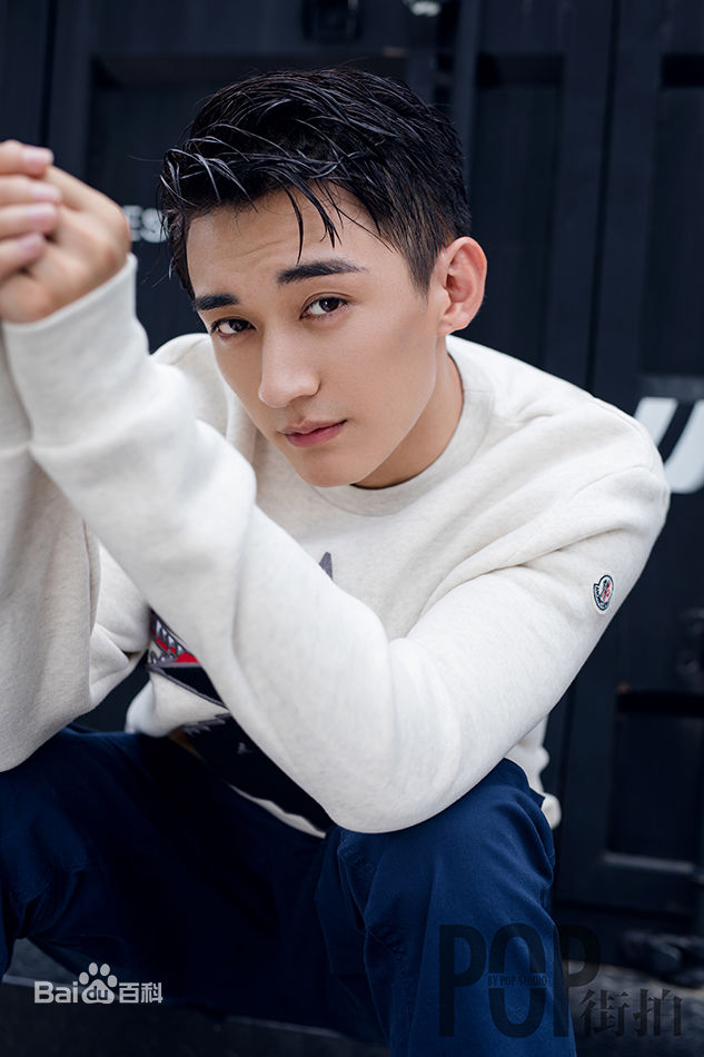 刘学义街拍壁纸壁纸