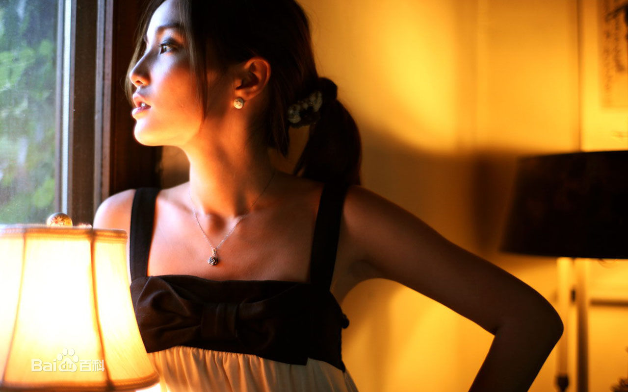 最全周泓(Jessie Zhou)精彩图册