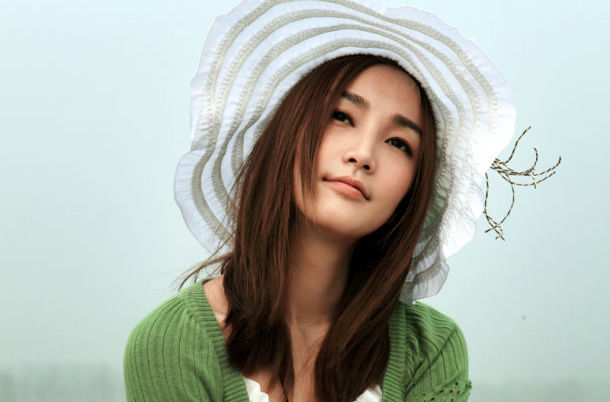 最新周泓(Jessie Zhou)性感图片