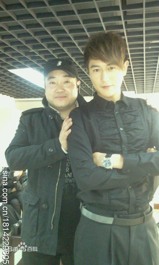 高清邓细斌图片