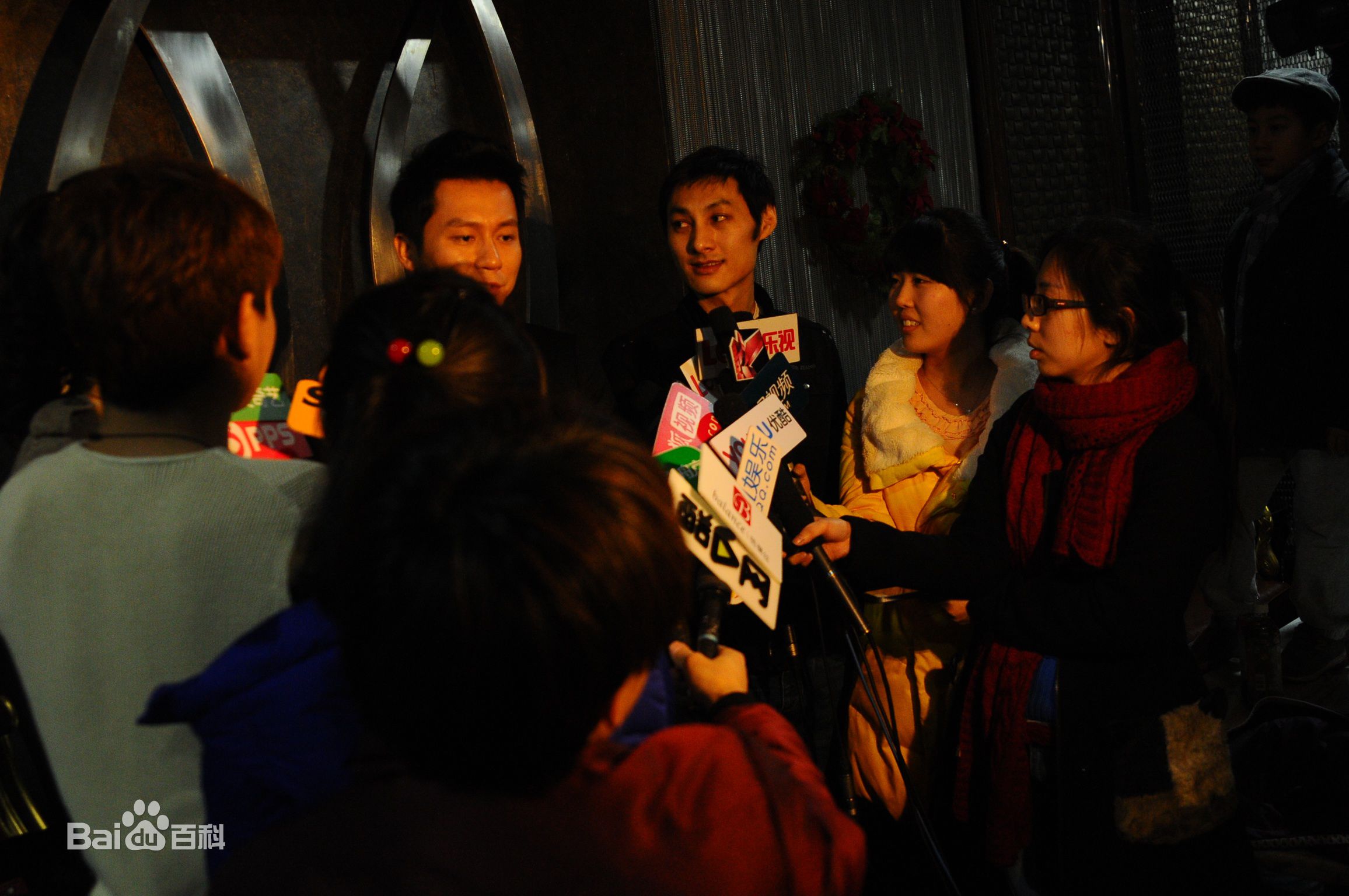 于飞编剧制片照片图册