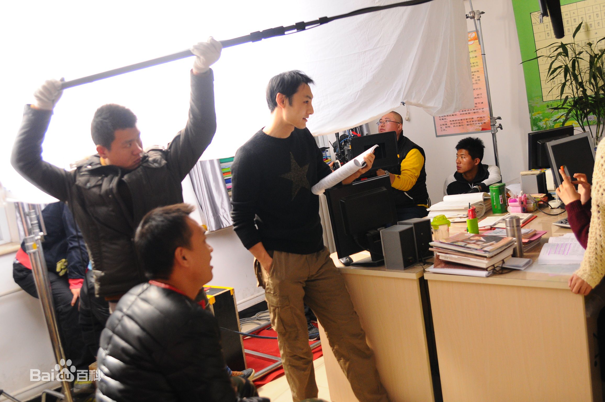 于飞编剧制片照片图册