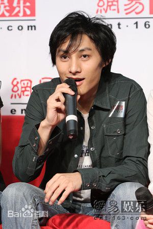 于飞演员照片图册