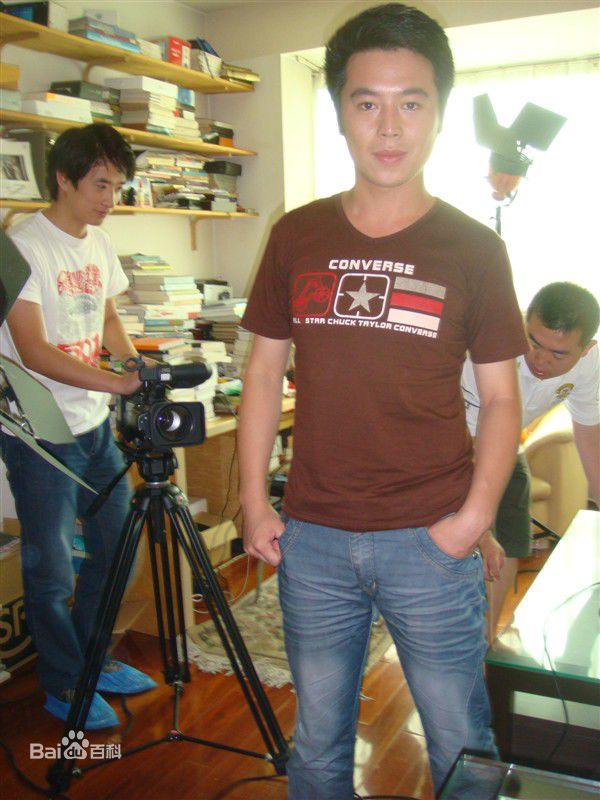 屠夏岩(Tom)高清剧照