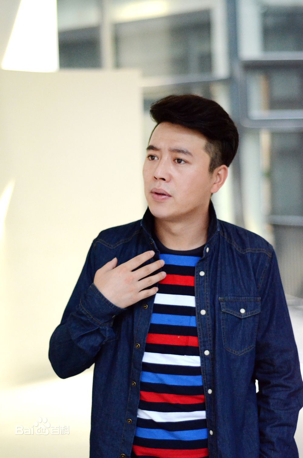 屠夏岩(Tom)剧照