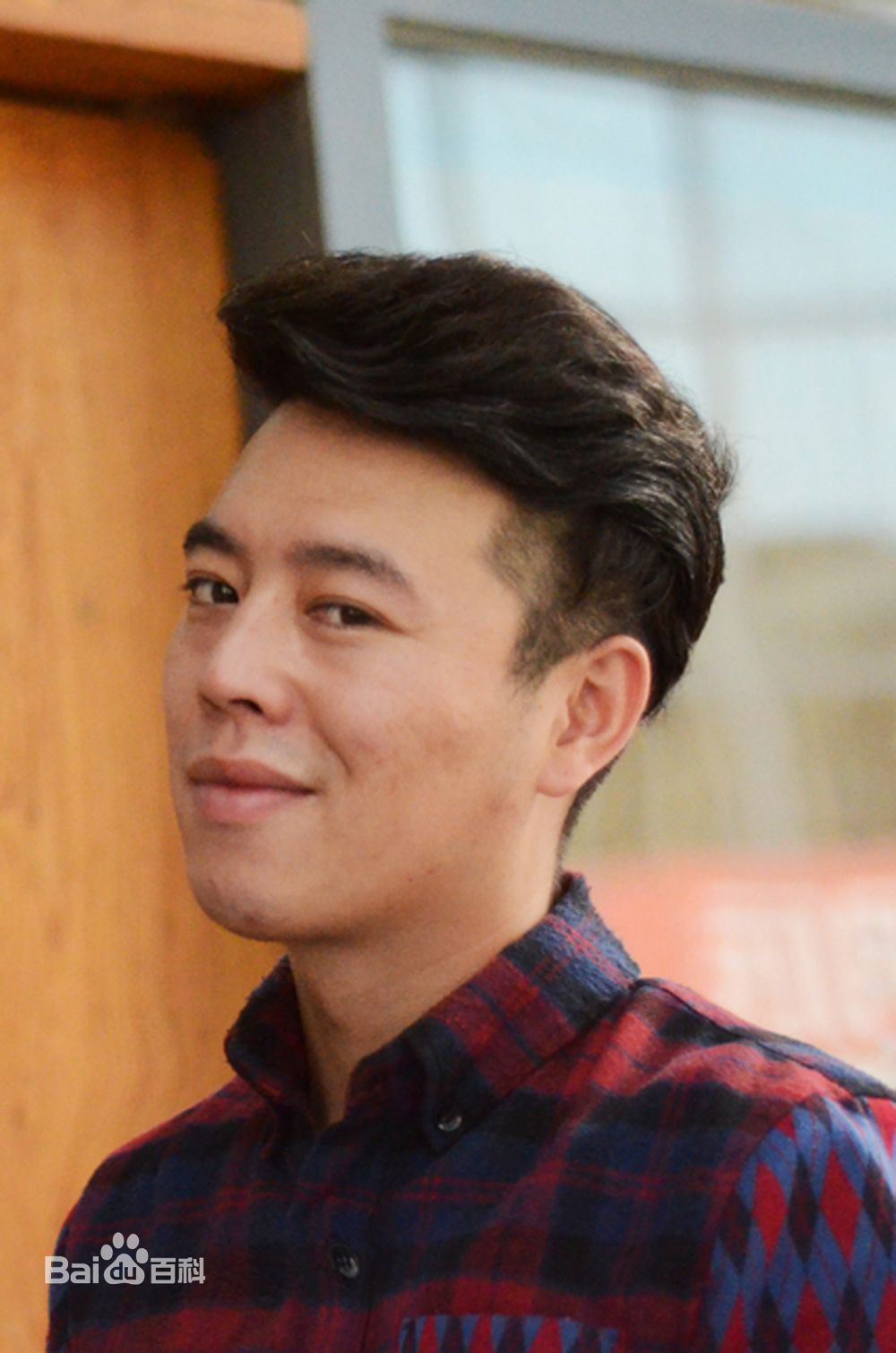 屠夏岩(Tom)最新剧照