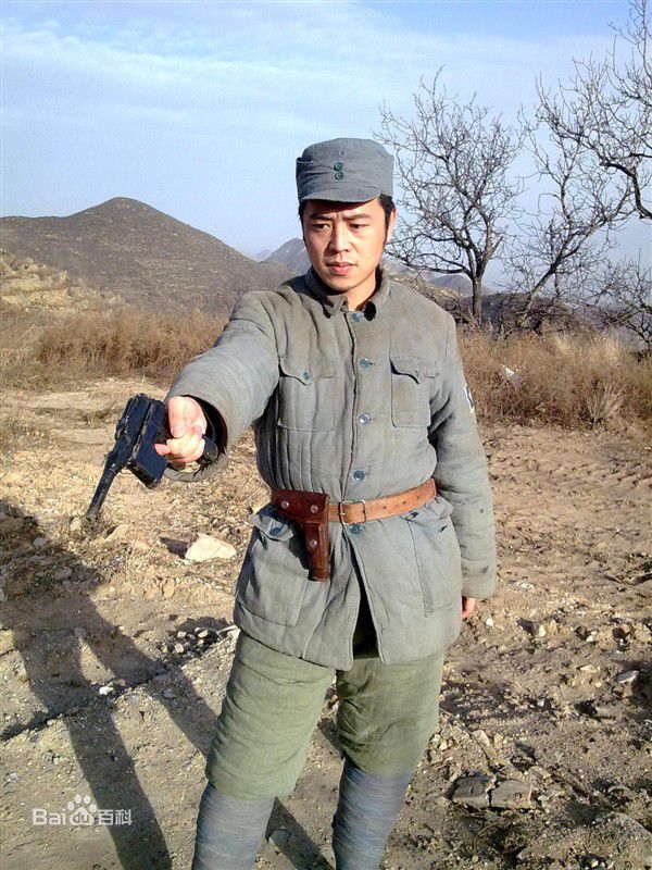 屠夏岩(Tom)部分最新剧照