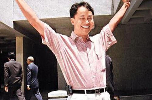 高清张子强性感图片