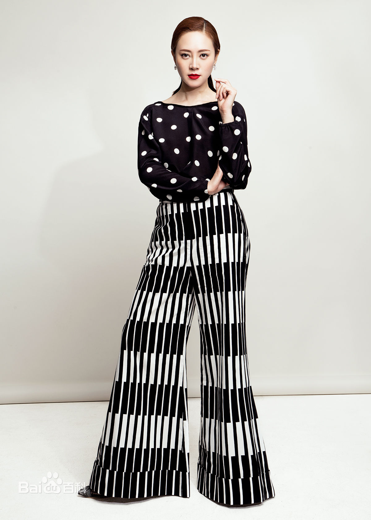 段卿卿最新个人照片素颜照相册