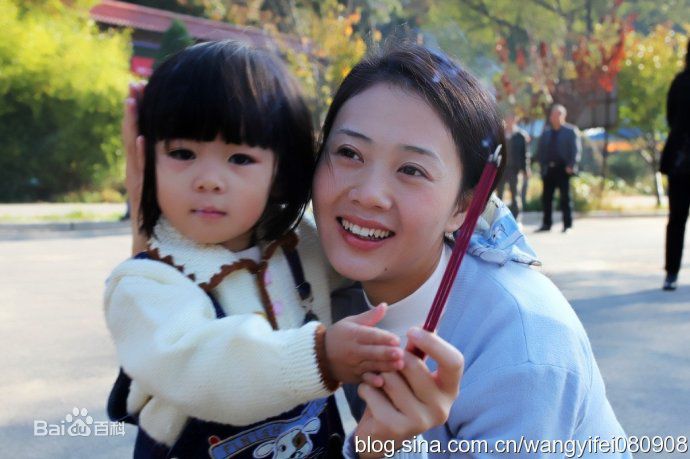 高清段卿卿图片