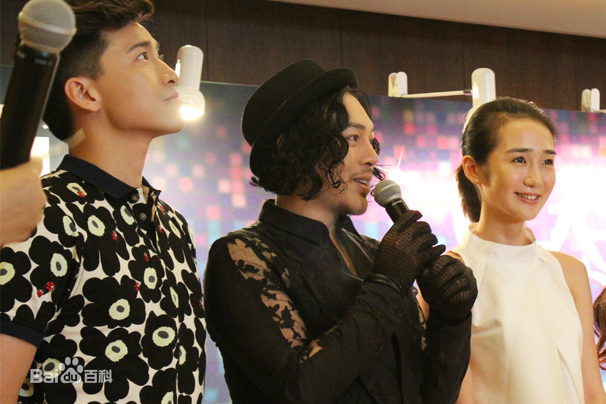 缪艺豪(Miaomiao)发布会现场图片图集