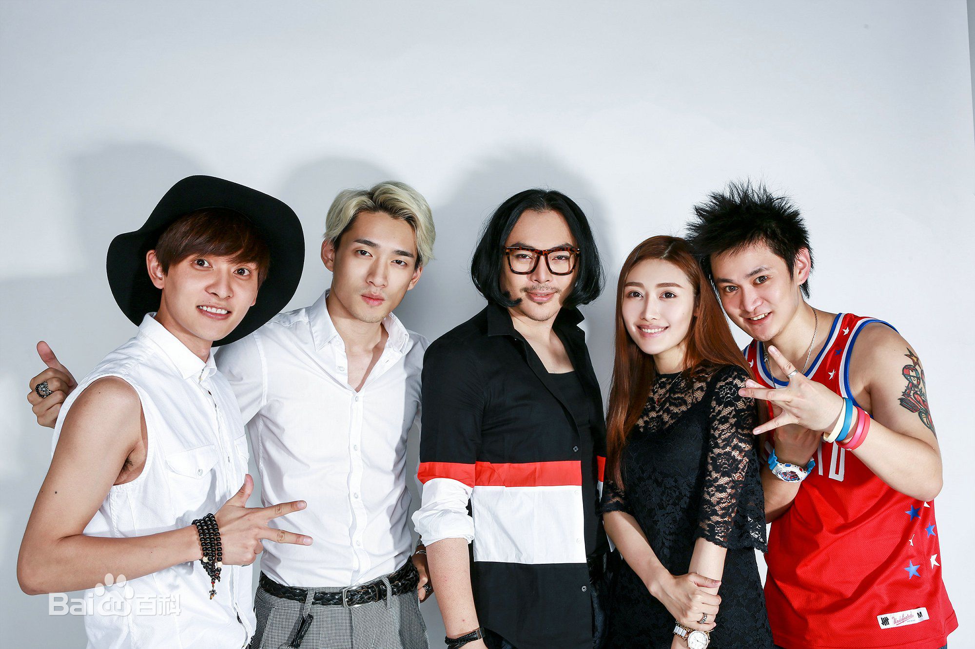 缪艺豪(Miaomiao)发布会现场图片图集