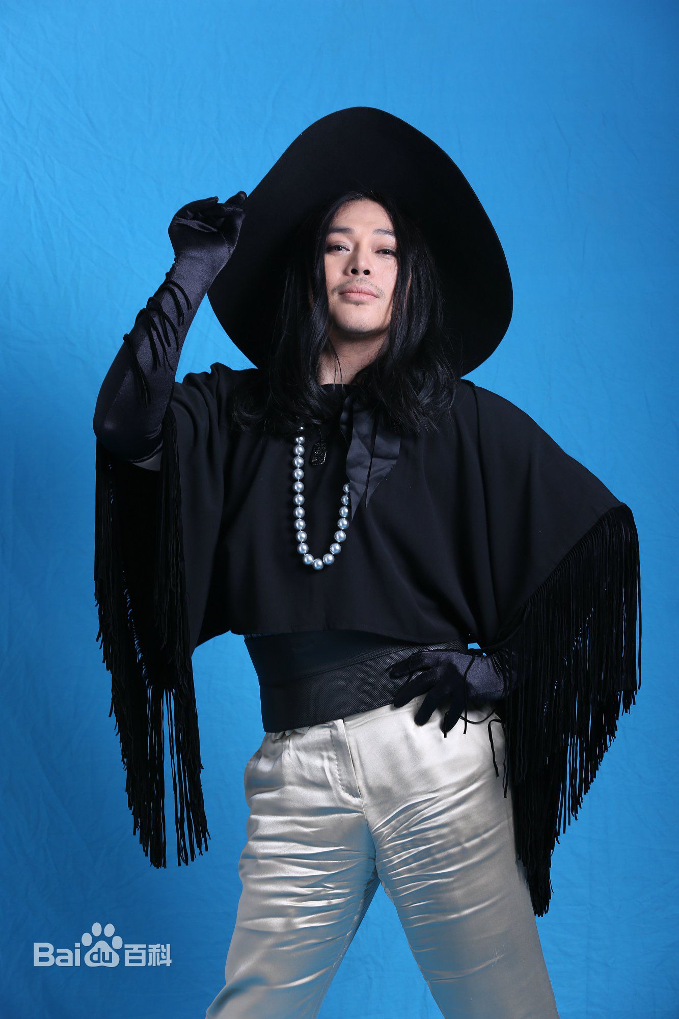 缪艺豪(Miaomiao)综艺秀及合影性感图片图集