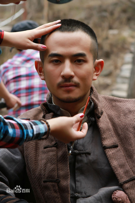 杨竣羽(Ken)冷枪素颜照相册