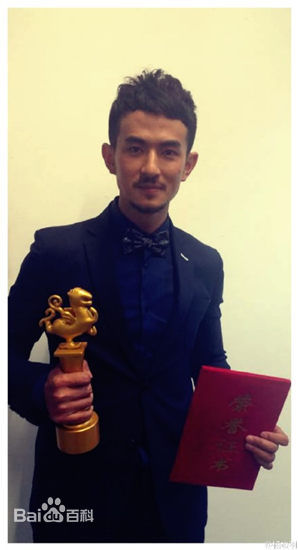 最新杨竣羽(Ken)壁纸