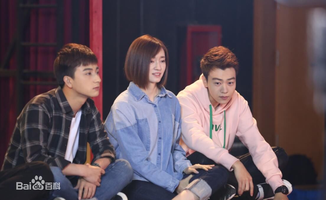 徐晓璐(Lulu)一起同过窗2壁纸壁纸