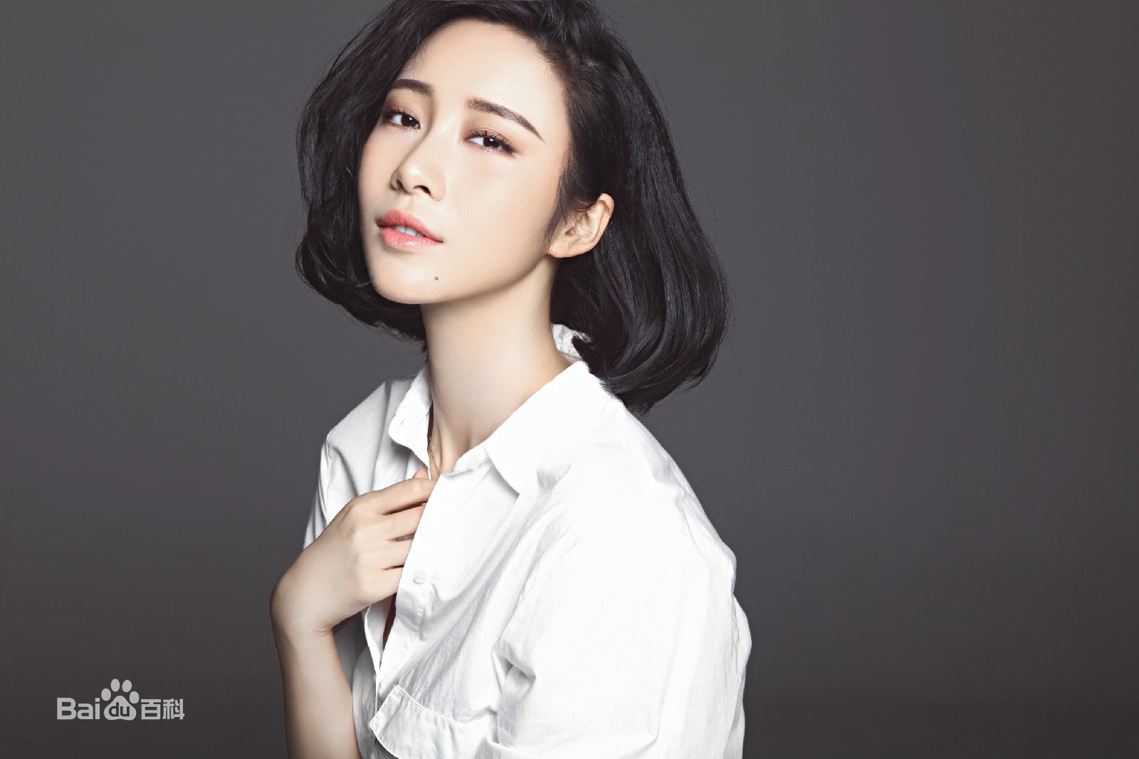 徐荷媛(Hellen)最新照片前后照片