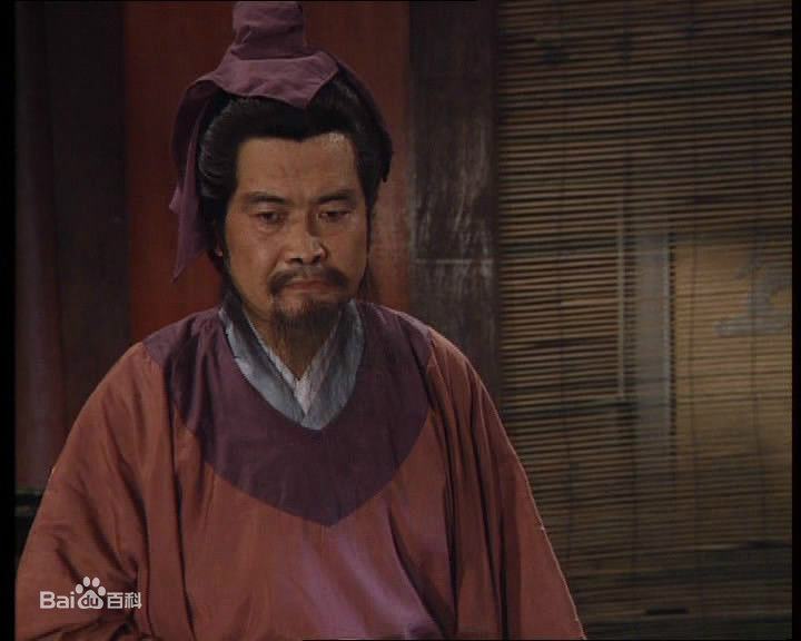 祝士彬饰演的庞统前后照片