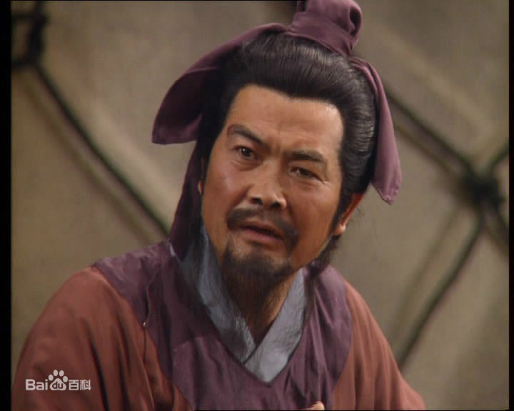 祝士彬饰演的庞统前后照片