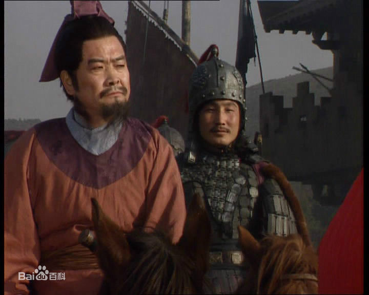 祝士彬饰演的庞统前后照片