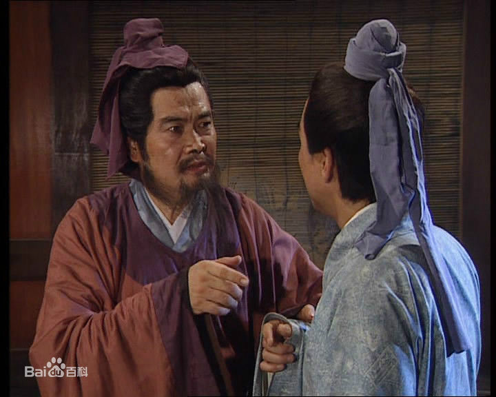 祝士彬饰演的庞统前后照片