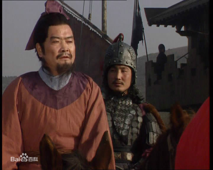 祝士彬饰演的庞统前后照片