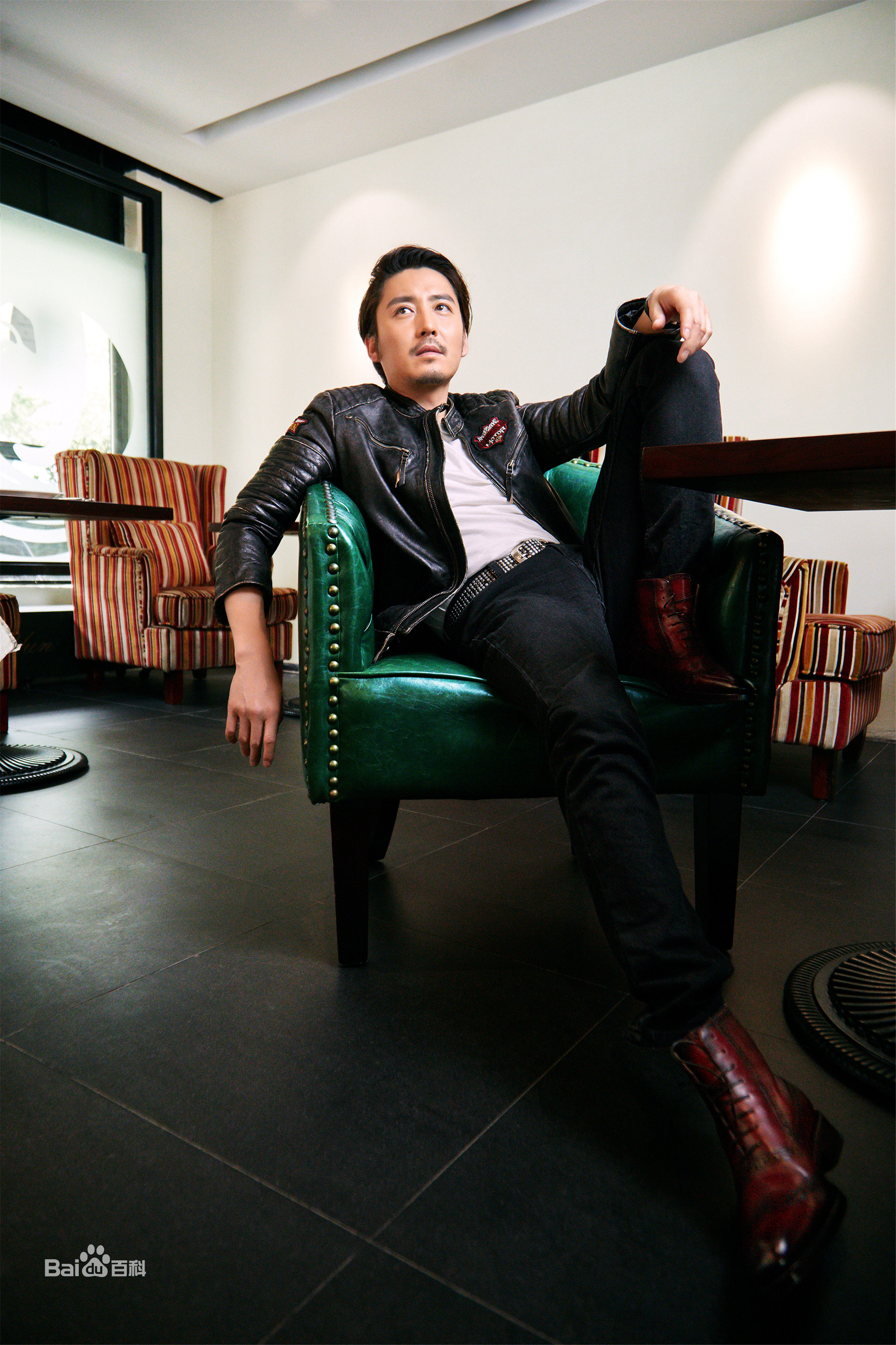 王泷正高清图集