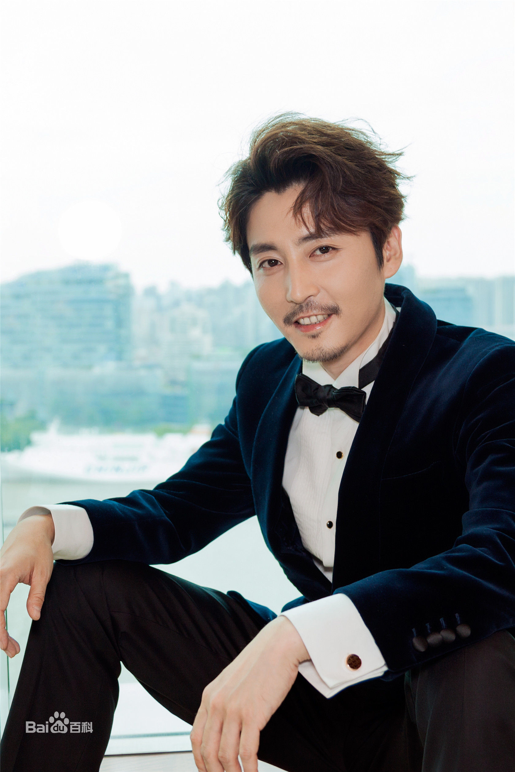 王泷正高清图集