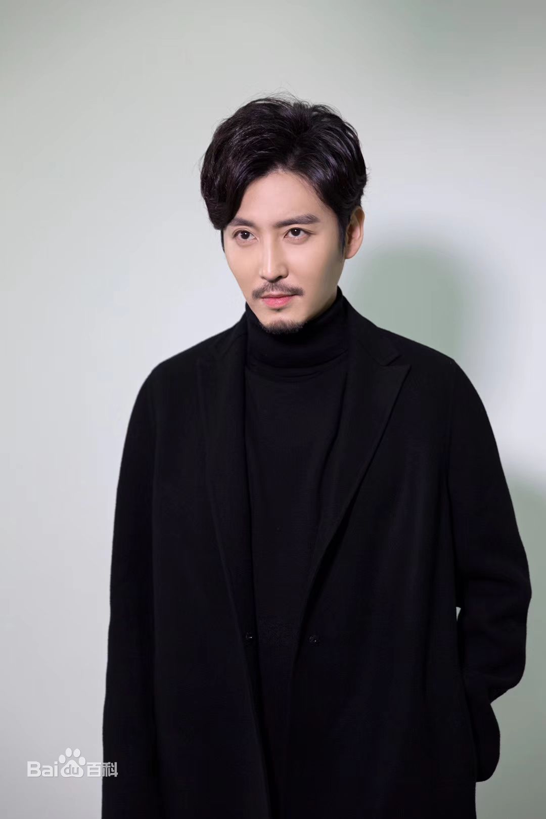 王泷正高清图集