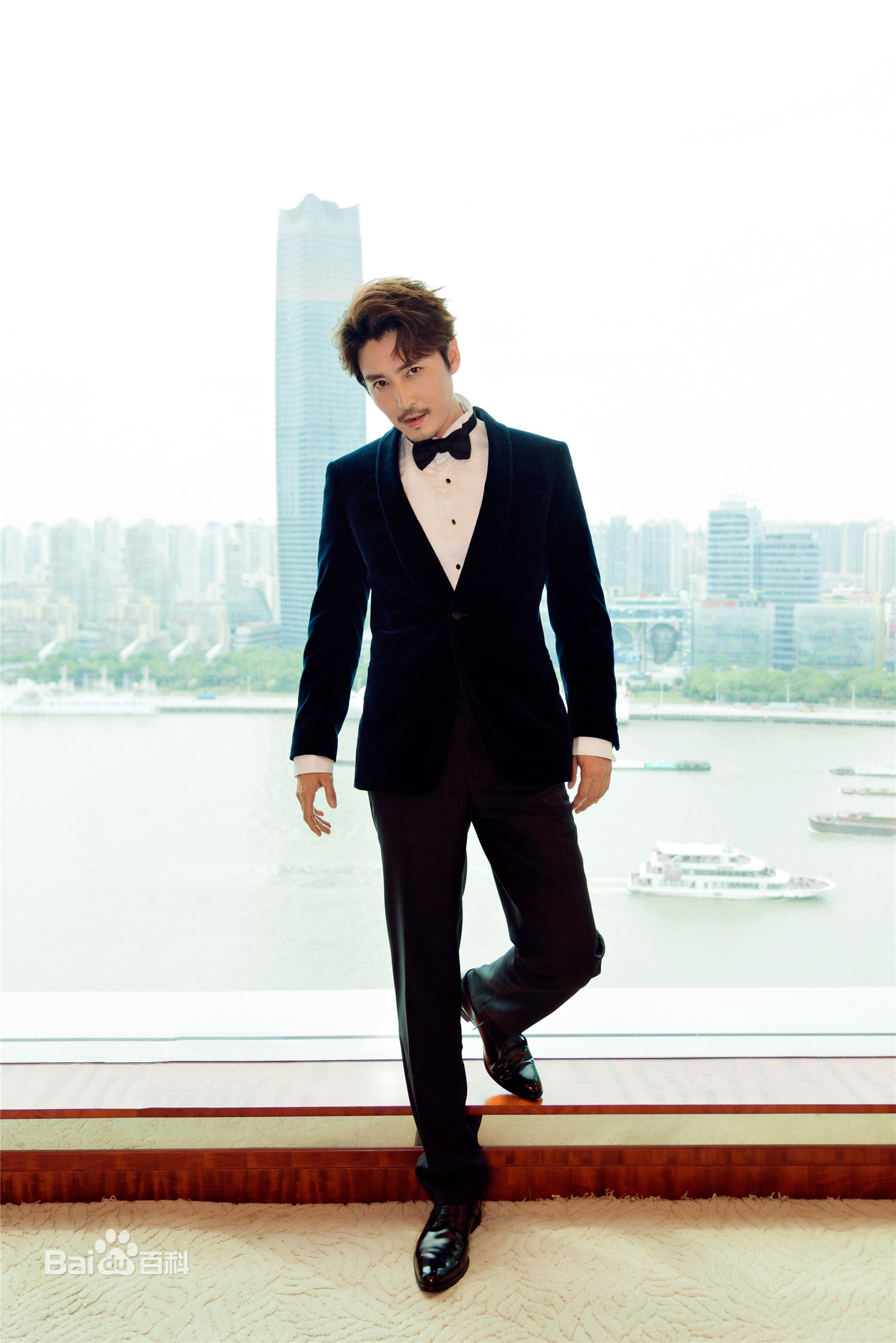 王泷正高清图集