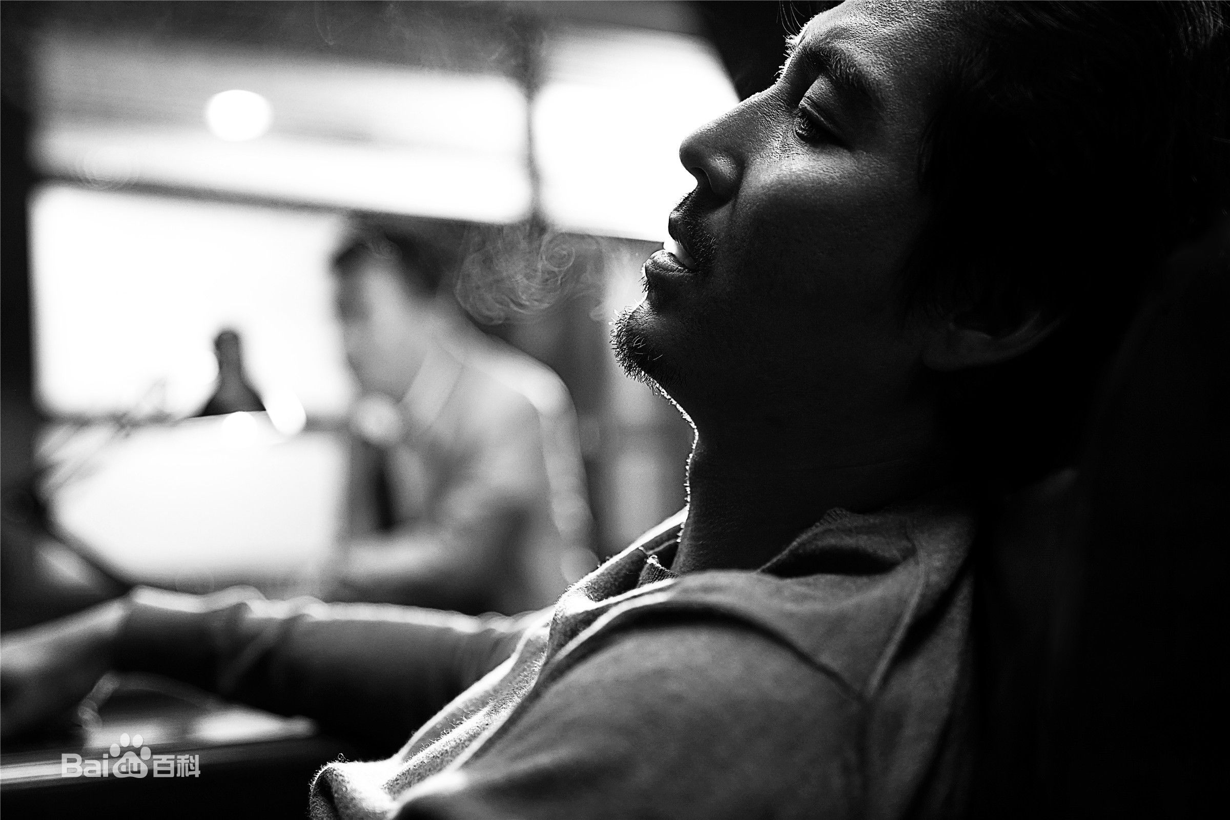 王泷正《白夜追凶》剧照