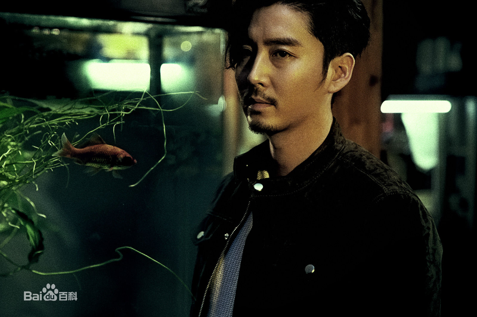 王泷正《白夜追凶》剧照