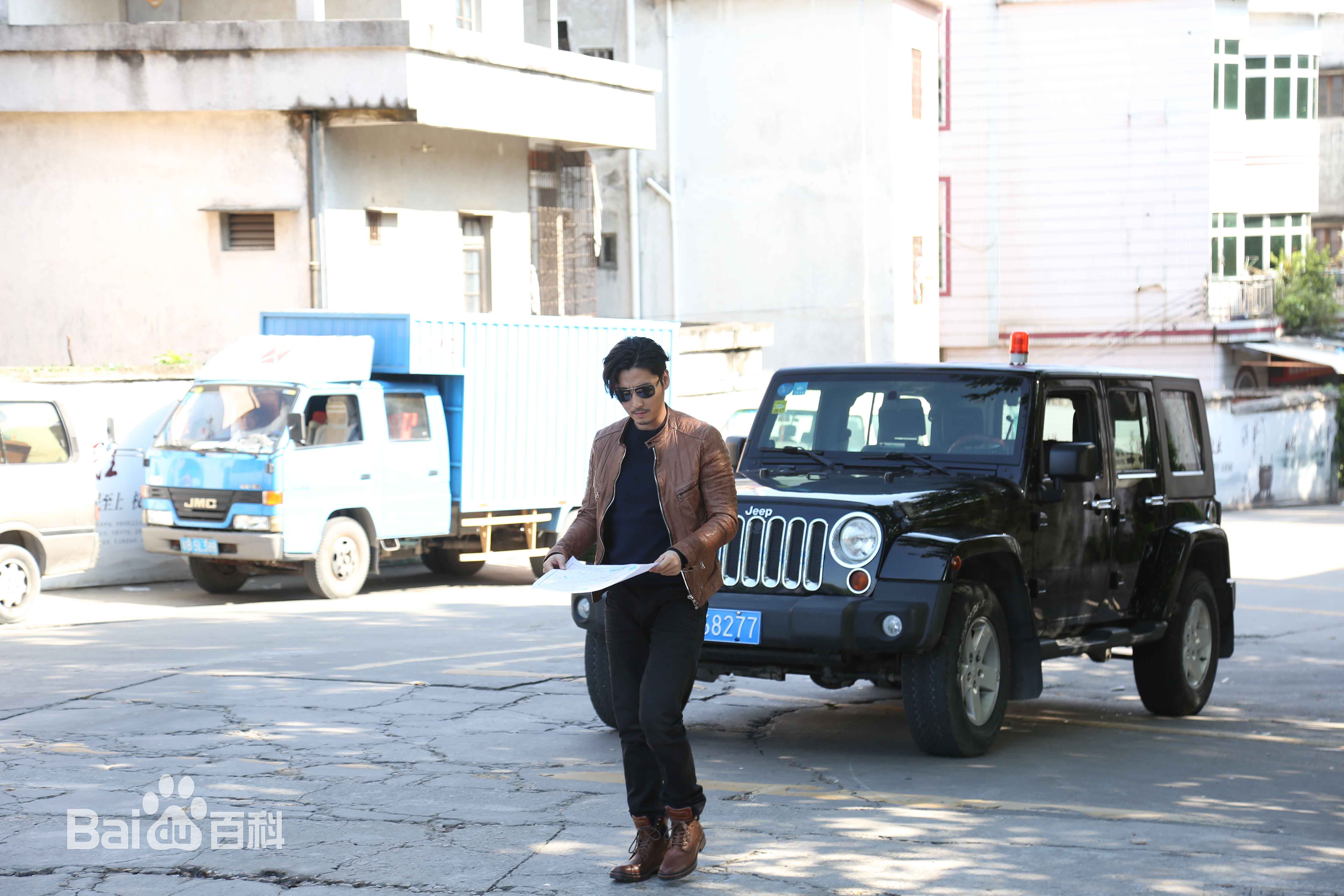 王泷正《白夜追凶》剧照