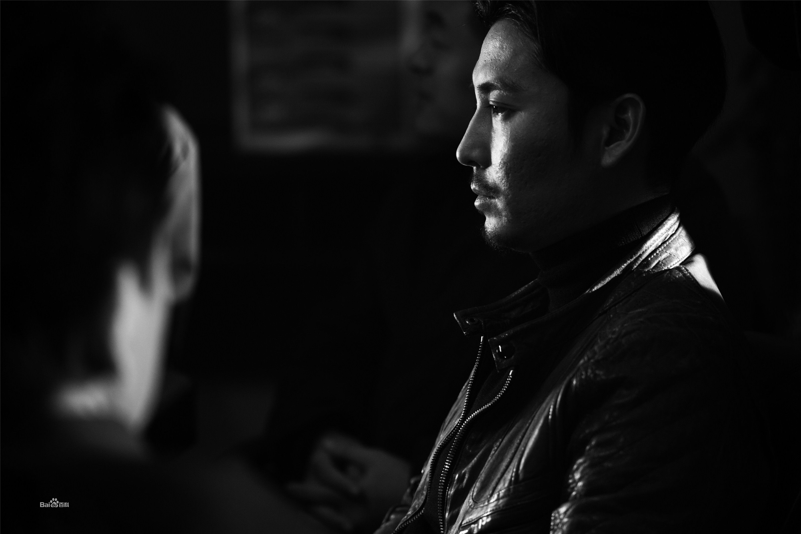 王泷正《白夜追凶》剧照