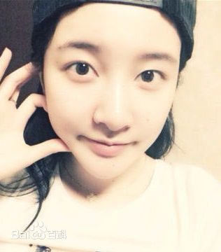 崔心心素颜照性感图片图集