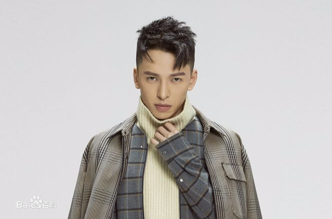 最优质蒋雪鸣素颜照