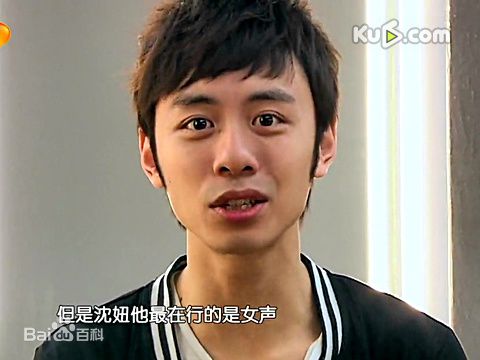 最全黄艺馨壁纸