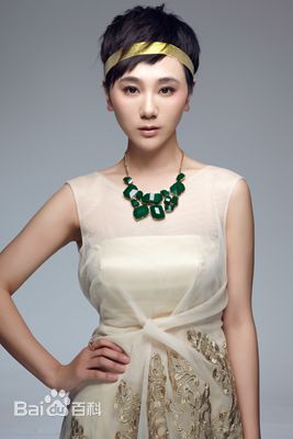 张丹妮清新俏皮 生活照相册