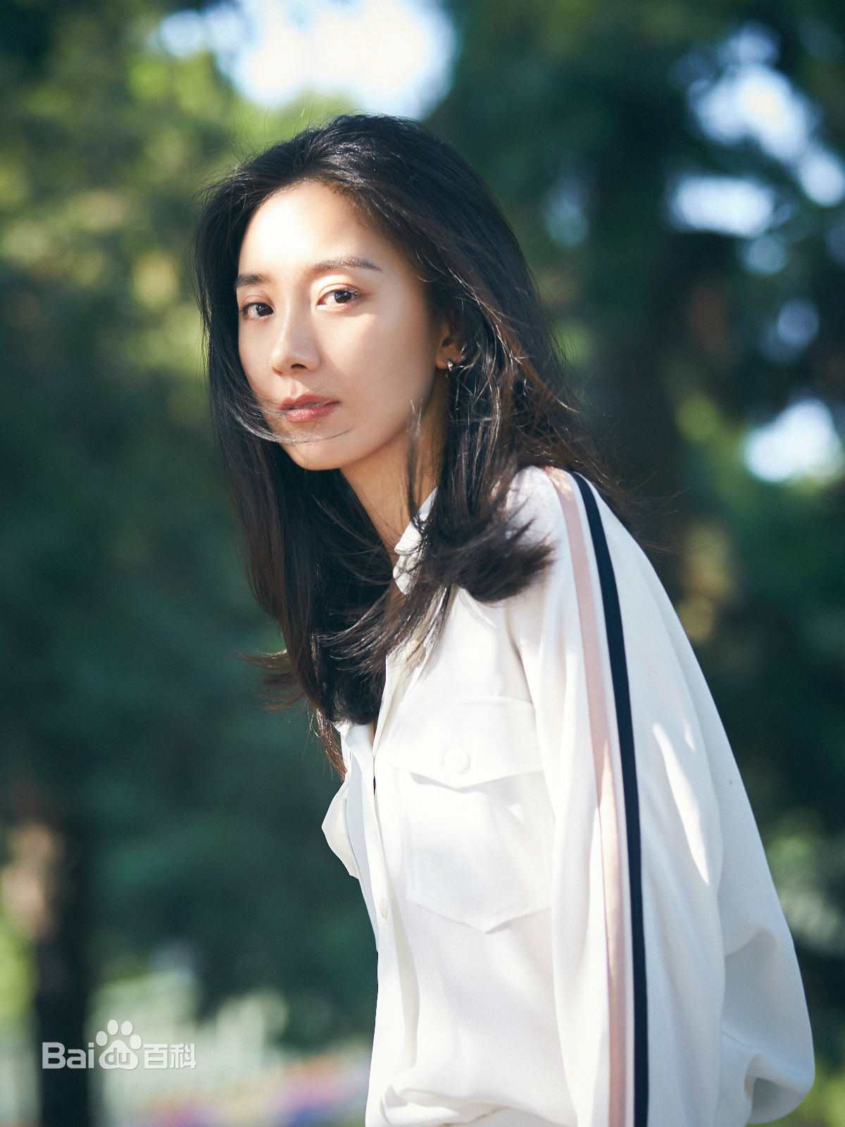 朱颜曼滋精选照图册