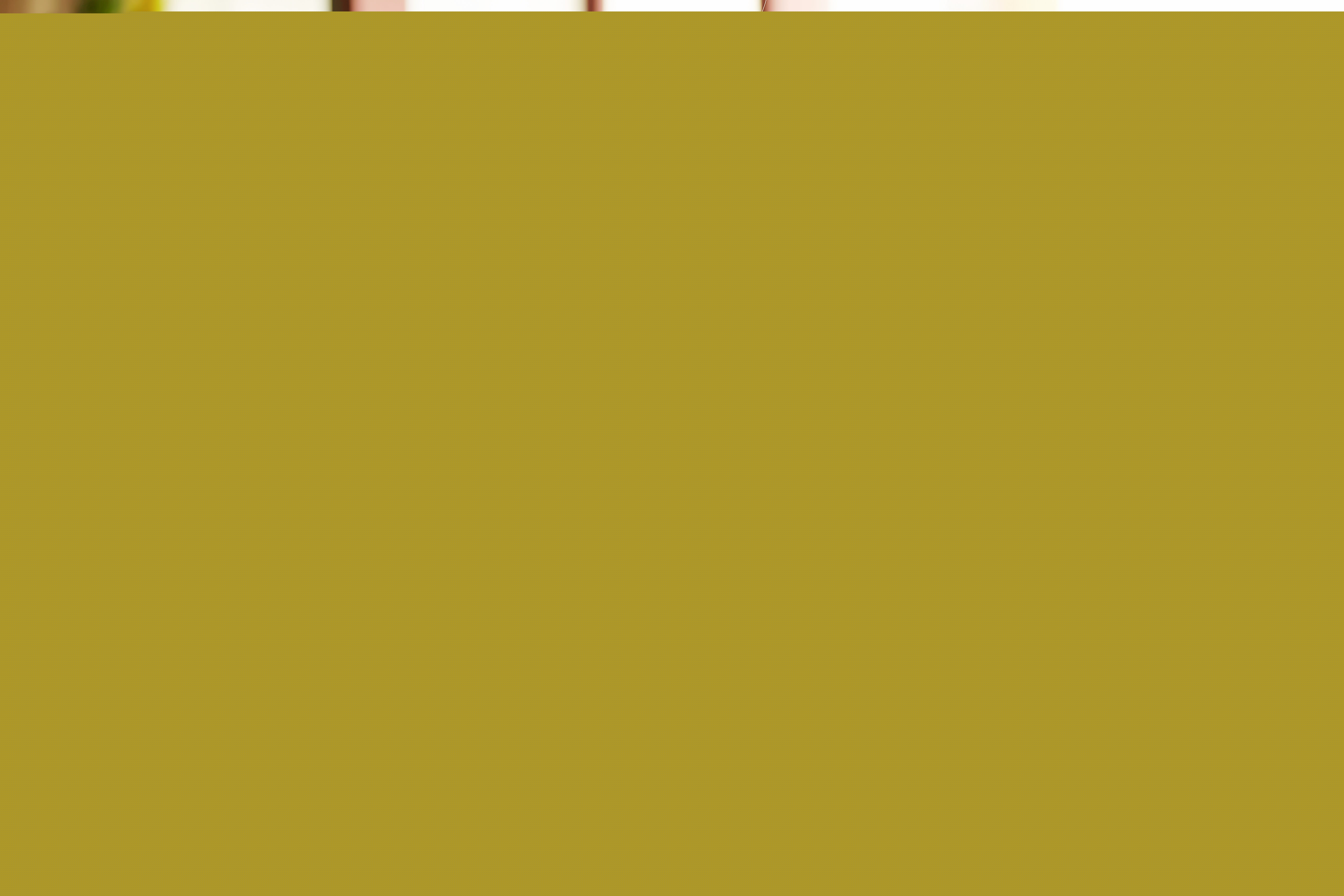 朱颜曼滋左耳剧照