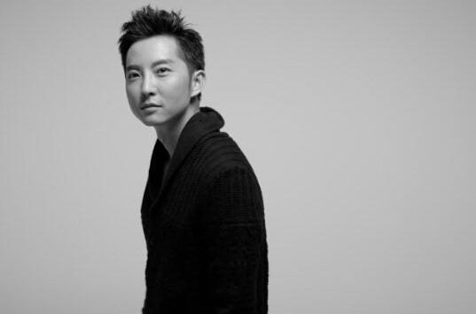 高清韩朔(leslie)性感图片