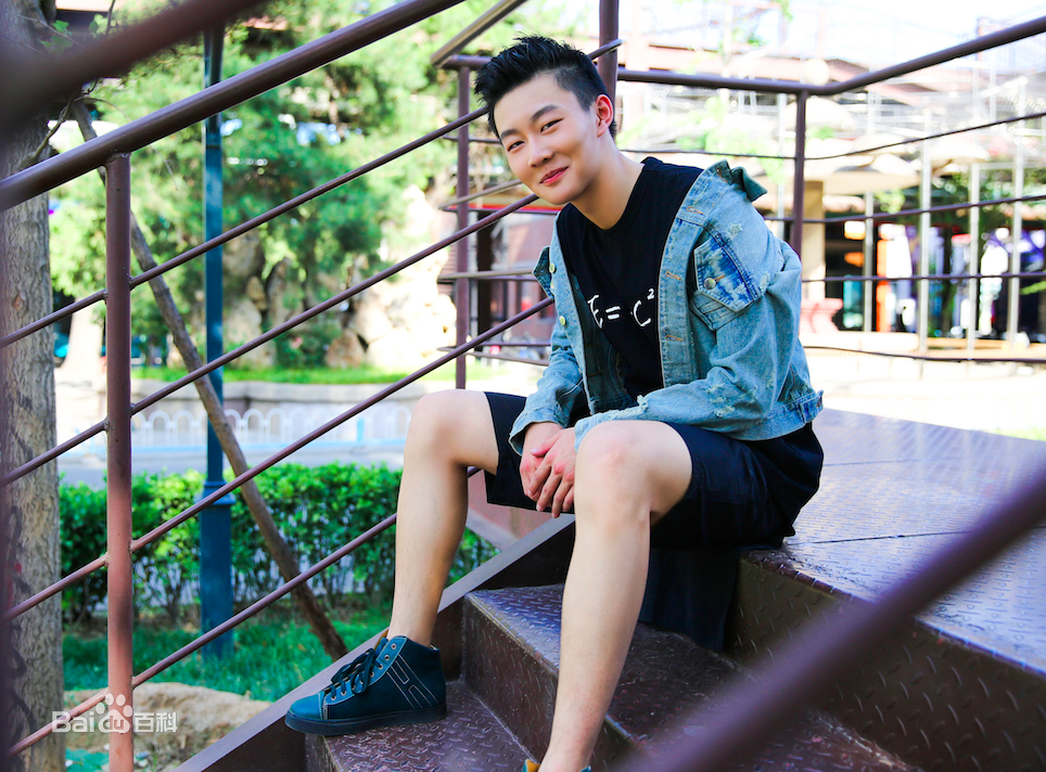 最全刘云龙壁纸