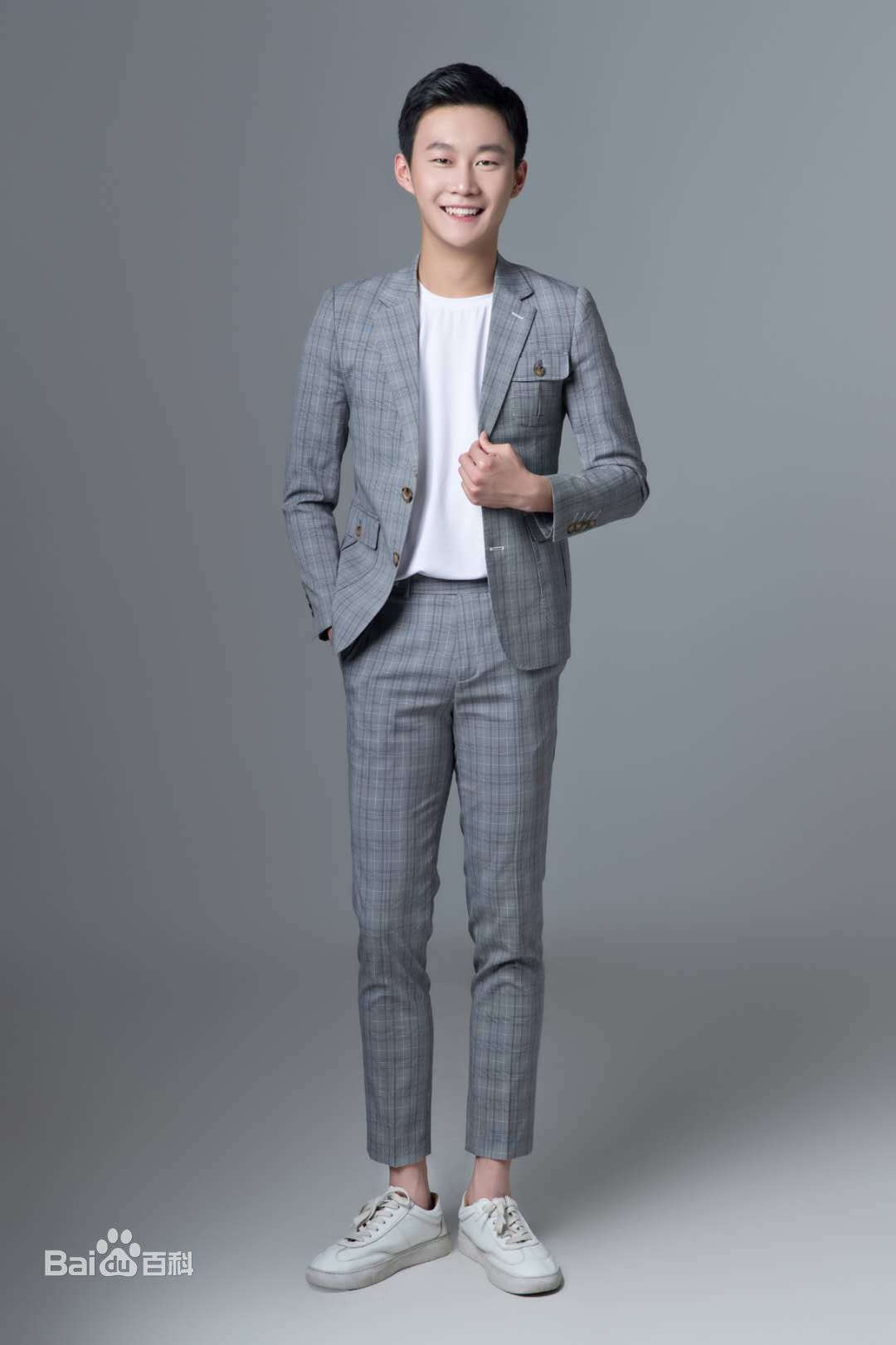 刘云龙最新壁纸