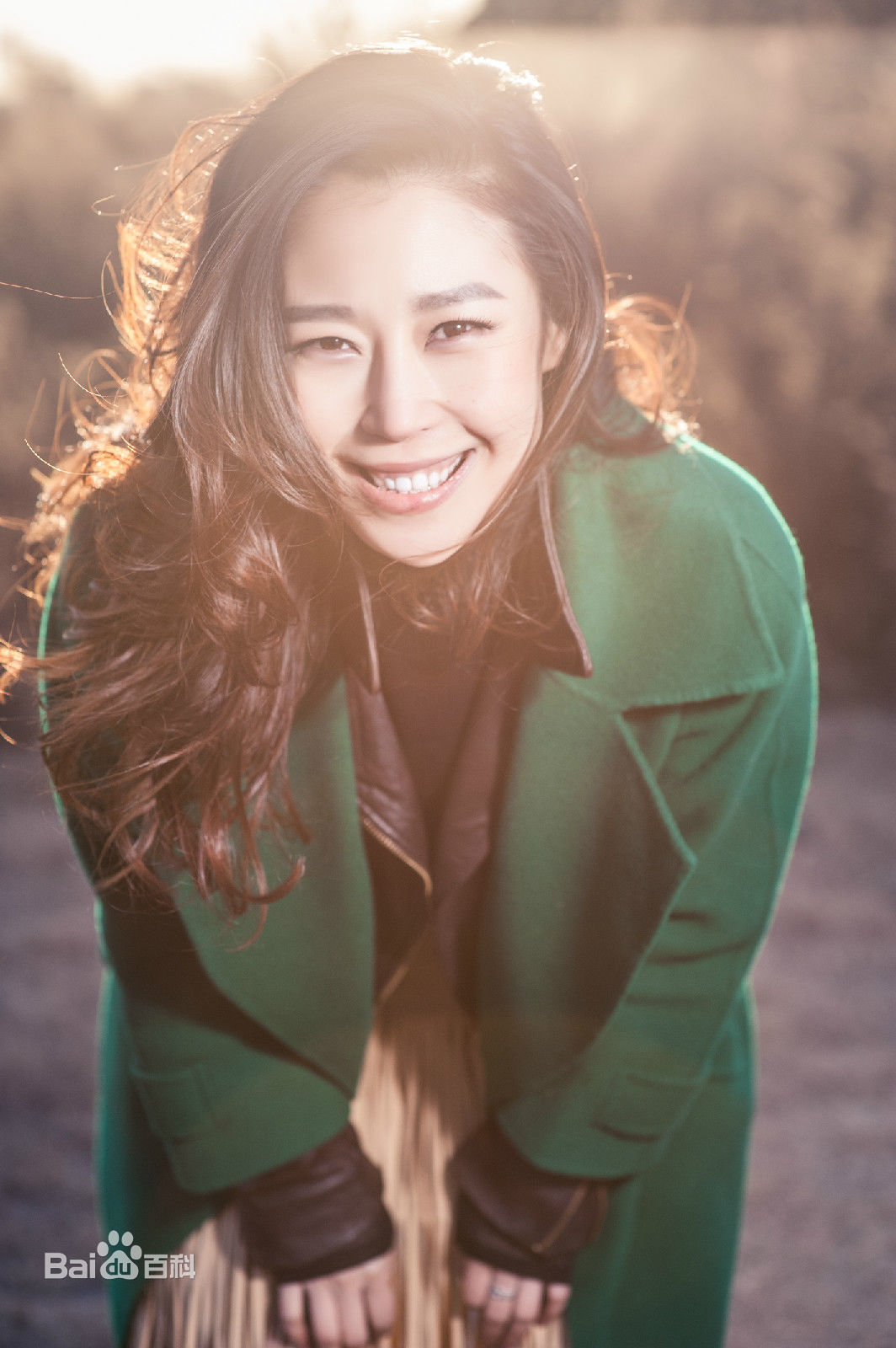 余思潞(Josephine)TMN广告裸图清澈水溶系列壁纸壁纸