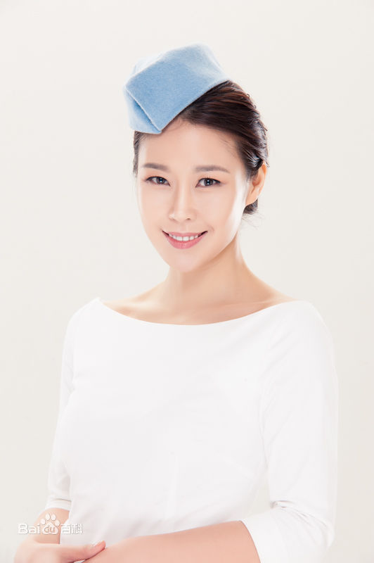 余思潞(Josephine)TMN广告裸图清澈水溶系列壁纸壁纸