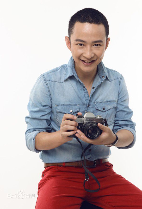 李盟最新个人壁纸