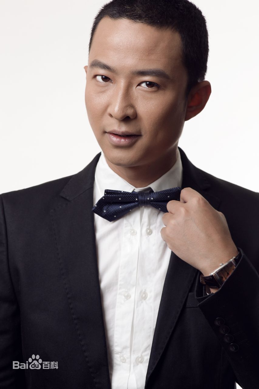 李盟最新个人壁纸